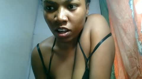 Snapshot of honeria98 chatting on 17, 6, 2026 honeria98 online show from 17, 6, 2026