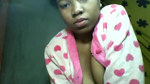 Snapshot of honeria98 chatting on 2, 7, 2026 honeria98 online show from 2, 7, 2026