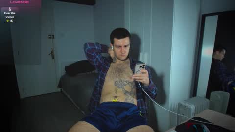 Snapshot of honestandrew chatting on 19, 2, 2025 Andrew online show from 19, 2, 2025