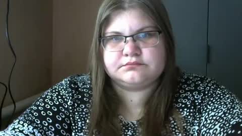 Snapshot of honey_bunny_x chatting on 26, 6, 2026 Bunny online show from 26, 6, 2026