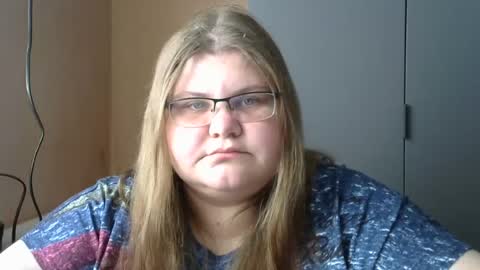 Snapshot of honey_bunny_x chatting on 7, 7, 2026 Bunny online show from 7, 7, 2026