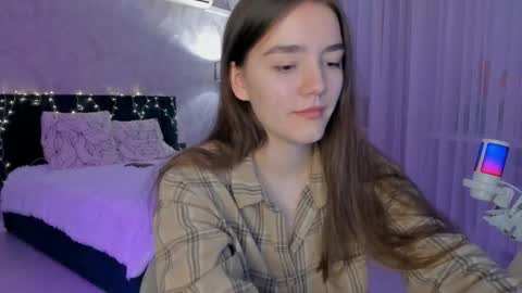 Snapshot of honey_chantal chatting on 30, 9, 2025 Chantal online show from 30, 9, 2025