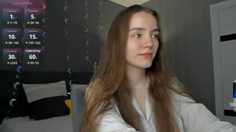 Snapshot of honey_chantal chatting on 25, 6, 2026 Chantal online show from 25, 6, 2026