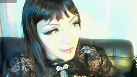 Snapshot of honey_dark chatting on 7, 5, 2026 Honney online show from 7, 5, 2026