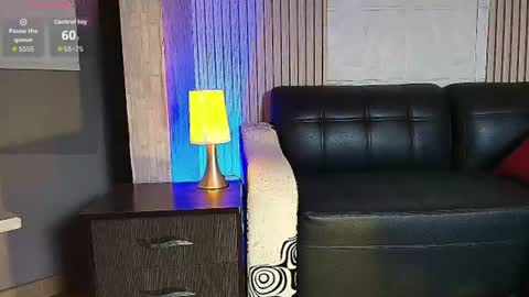 Snapshot of honey_dark chatting on 9, 6, 2026 Honney online show from 9, 6, 2026
