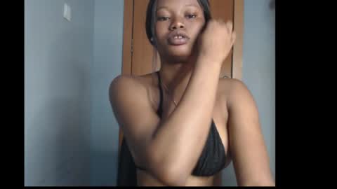 Snapshot of honey_juicydoll chatting on 8, 2, 2026 Sonia online show from 8, 2, 2026