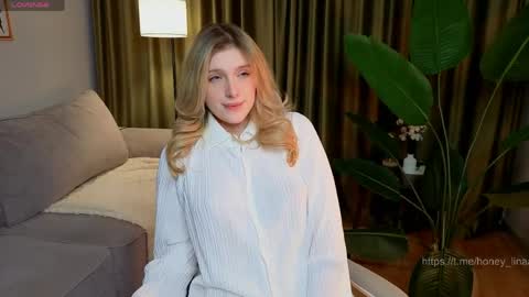 Lina online show from 15, 4, 2026