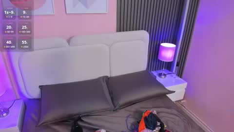 honey_sofii_ online show from 17, 1, 2026