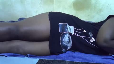 honey_sunshiny online show from 17, 3, 2026