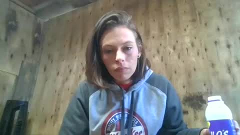 honey_wilde online show from 31, 10, 2025