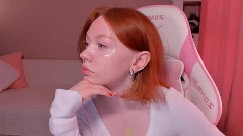 honeyautumn online show from 20, 2, 2025