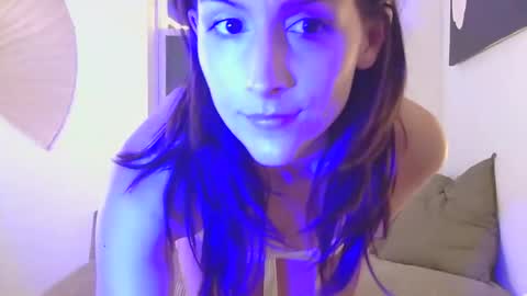 Snapshot of honeybbxx chatting on 14, 5, 2026 honeybbxx online show from 14, 5, 2026