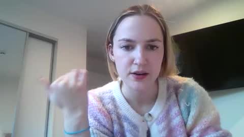 Snapshot of honeyblakex chatting on 9, 6, 2026 honeyblakex online show from 9, 6, 2026