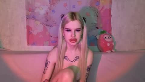 Lisa online show from 22, 11, 2025