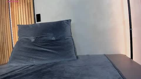 Sofia independent model online show from 17, 1, 2026