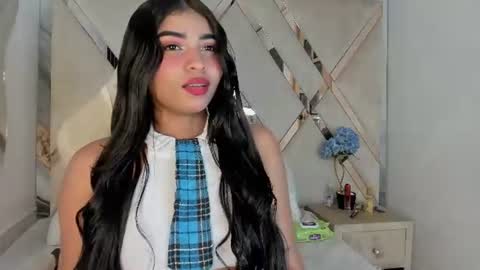 Snapshot of honeyht chatting on 13, 6, 2026 honeyht online show from 13, 6, 2026