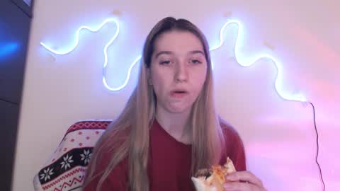 honeyveil online show from 16, 3, 2026