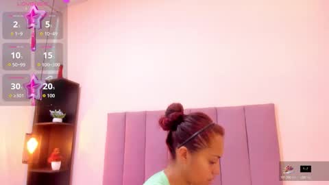 holly online show from 18, 11, 2025