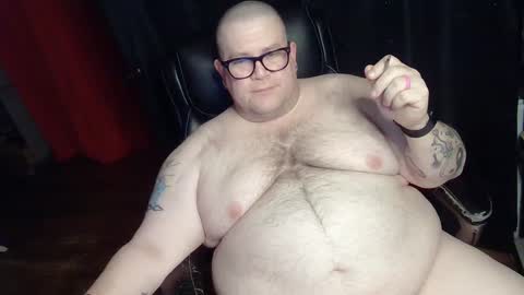 Snapshot of hoosierdaddyxl chatting on 8, 12, 2024 Sir online show from 8, 12, 2024