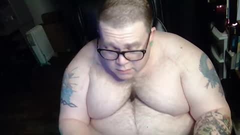 Snapshot of hoosierdaddyxl chatting on 31, 12, 2024 Sir online show from 31, 12, 2024