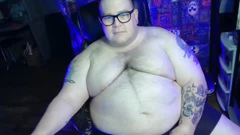 Snapshot of hoosierdaddyxl chatting on 6, 10, 2025 Sir online show from 6, 10, 2025