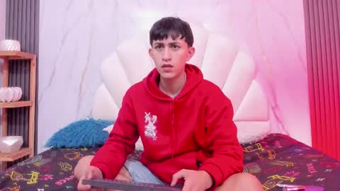 hoot_booys_ online show from 14, 12, 2025