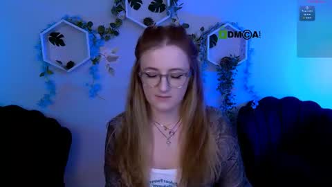hope_shadow online show from 11, 6, 2026