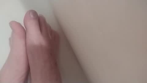 Snapshot of hopeless_believer chatting on 27, 10, 2025 hopeless_believer online show from 27, 10, 2025