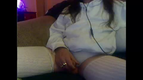 Snapshot of hopps28 chatting on 9, 12, 2024 hopps28 online show from 9, 12, 2024