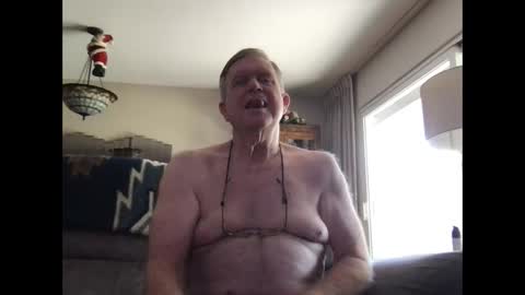 Snapshot of horndog69b chatting on 16, 12, 2024 horndog online show from 16, 12, 2024