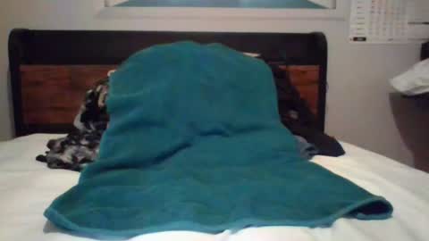 Snapshot of horny4sexymilf916 chatting on 20, 6, 2026 horny4sexymilf916 online show from 20, 6, 2026