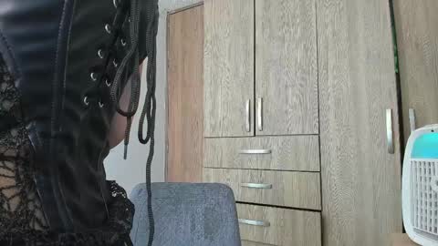 horny_adiction online show from 15, 4, 2026