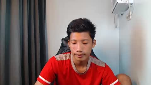 Snapshot of horny_asianmoreno chatting on 1, 10, 2025 ROGER online show from 1, 10, 2025