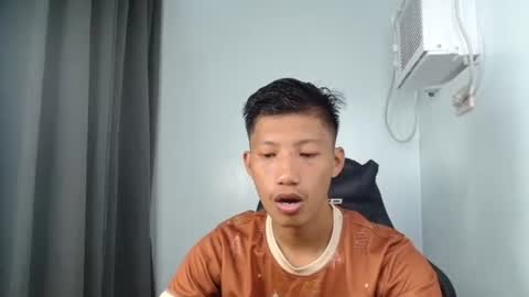 Snapshot of horny_asianmoreno chatting on 7, 10, 2025 ROGER online show from 7, 10, 2025