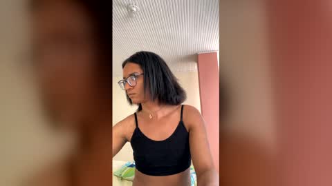 Snapshot of horny_brii chatting on 28, 4, 2026 horny_brii online show from 28, 4, 2026