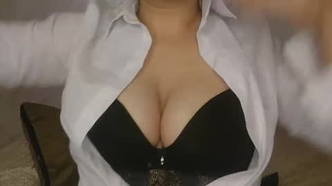 Snapshot of horny_emily1 chatting on 22, 3, 2026 call me emily online show from 22, 3, 2026