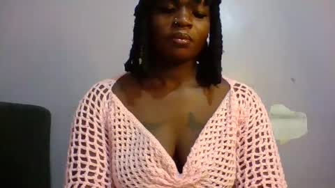 Snapshot of horny_hearts chatting on 28, 4, 2026 phanice online show from 28, 4, 2026