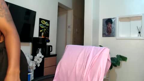 horny_princcess online show from 8, 2, 2025