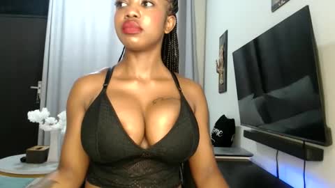 Snapshot of horny_princcess chatting on 18, 5, 2026 horny_princcess online show from 18, 5, 2026