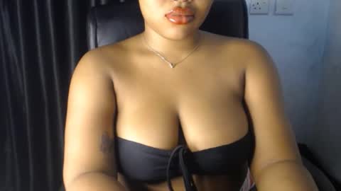 Miss Zanele online show from 29, 11, 2025