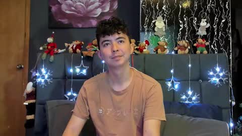 Alex and Camilo online show from 27, 12, 2024