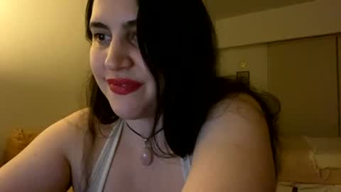 Snapshot of hornybaby675 chatting on 28, 7, 2026 Tina baby online show from 28, 7, 2026