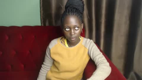 Snapshot of hornybella4 chatting on 10, 3, 2025 Bella online show from 10, 3, 2025