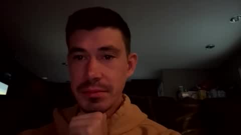 Snapshot of hornyboi2710 chatting on 6, 5, 2026 Justin 7 inches online show from 6, 5, 2026