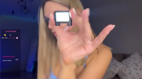 Sonya online show from 3, 2, 2025