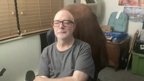 Brett online show from 19, 10, 2025