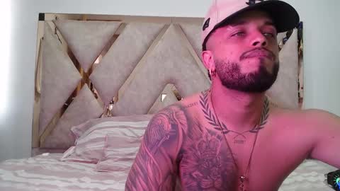 Snapshot of hornygirl_20000 chatting on 21, 10, 2025 hornygirl_20000 online show from 21, 10, 2025