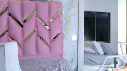 Valentina  online show from 15, 9, 2025