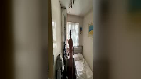 Snapshot of hornylondo chatting on 5, 7, 2026 Hornylondon online show from 5, 7, 2026