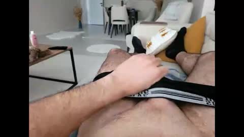 Snapshot of hornyman0605 chatting on 6, 11, 2025 hornyman0605 online show from 6, 11, 2025